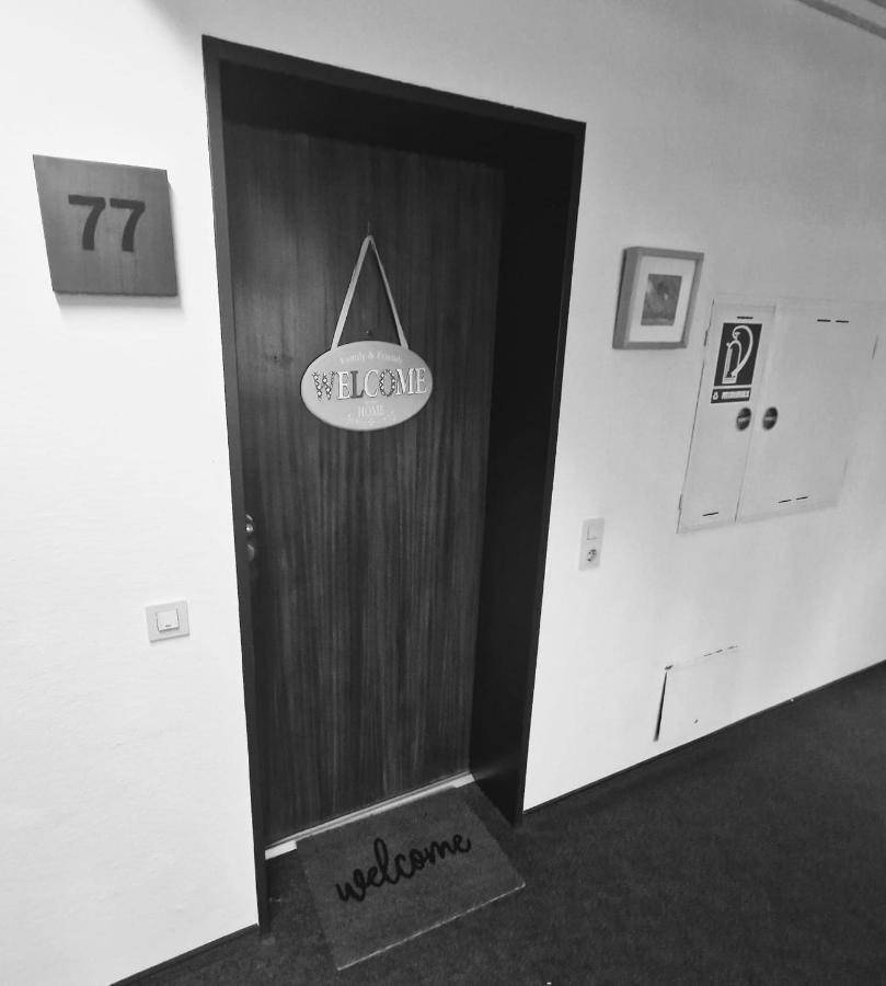 Ferienwohnung Mit Meerblick In Bad Zwischenahn Buitenkant foto
