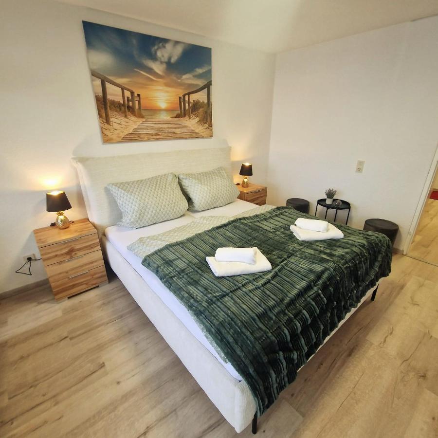 Ferienwohnung Mit Meerblick In Bad Zwischenahn Buitenkant foto